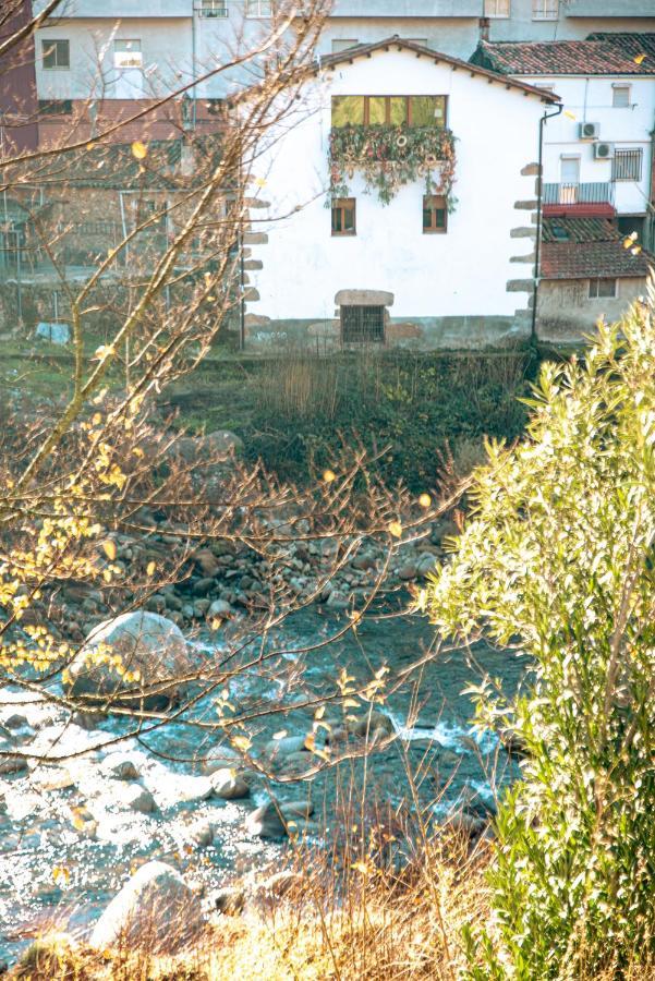 Apartamentos En El Valle Del Jerte Flores Para Angela Cabezuela Del Valle Dış mekan fotoğraf