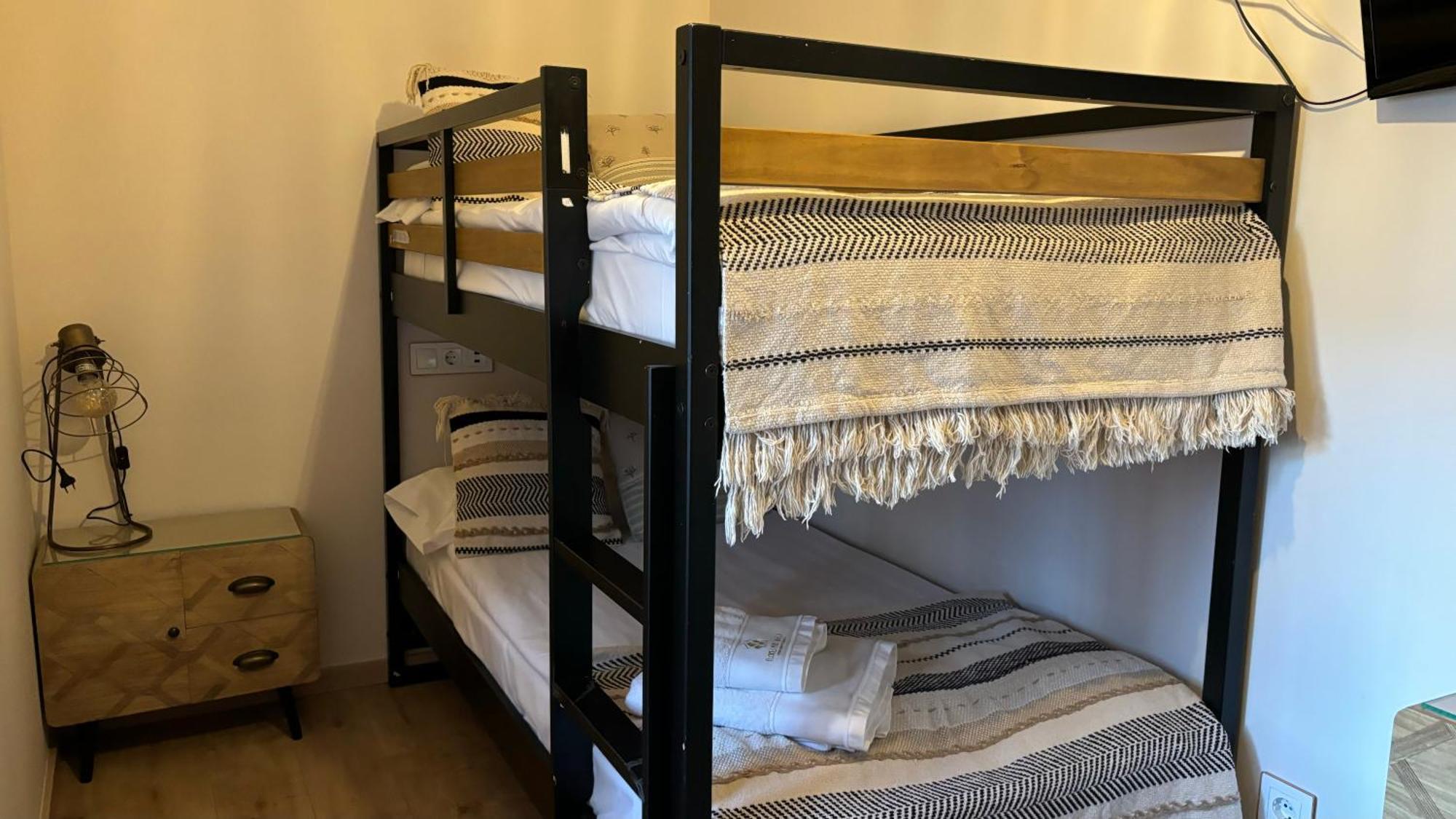 Apartamentos En El Valle Del Jerte Flores Para Angela Cabezuela Del Valle Dış mekan fotoğraf