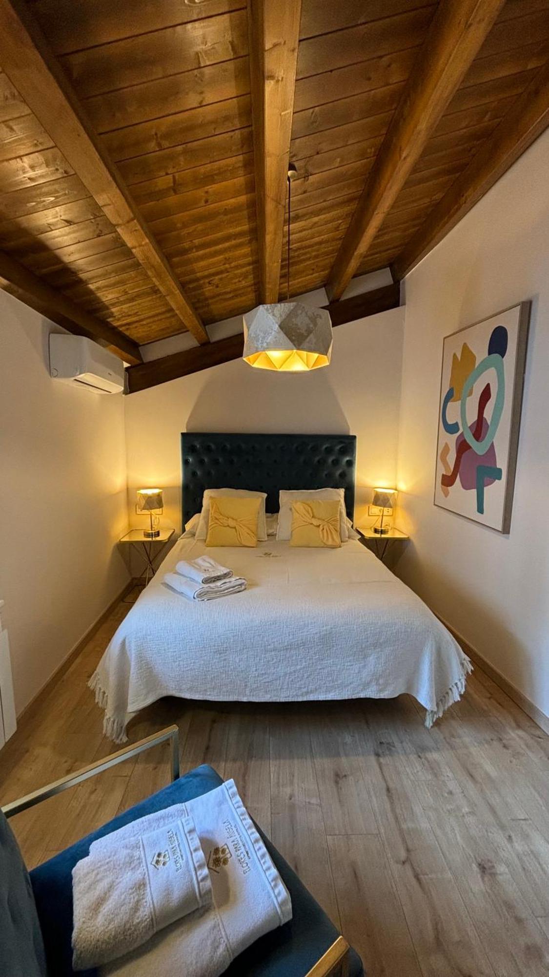 Apartamentos En El Valle Del Jerte Flores Para Angela Cabezuela Del Valle Dış mekan fotoğraf